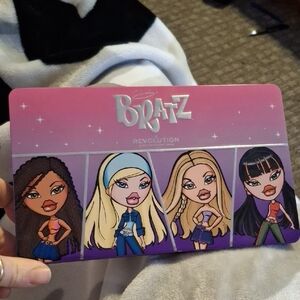 Bratz Revolution Makeup Palette